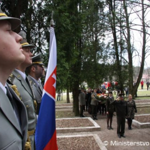 Pietna spomienka na padlých pri oslobodzovaní Turčianskych teplíc pre 66. rokmi