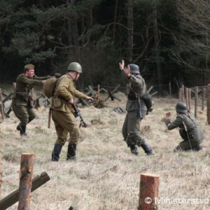 Na prekvapenie všetkých vyhrali sovietske a rumunské vojská, tak ako pred 66. rokmi