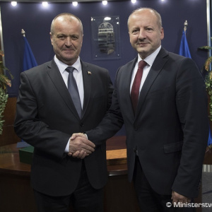 Ministri obrany P. Gajdoš a I. Simicskó hovorili o spolupráci v oblasti obrany