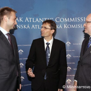 Minister Galko otvoril 5. ročník bezpečnostnej konferencie GLOBSEC 2010