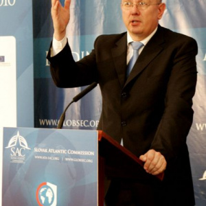 Minister Galko otvoril 5. ročník bezpečnostnej konferencie GLOBSEC 2010