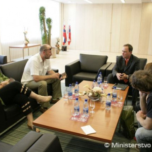 Výhercov Literárnej súťaže 2009 ocenil minister obrany