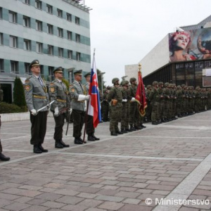 Prezident Slovenskej republiky zapožičal bojovú zástavu prešovskej brigáde