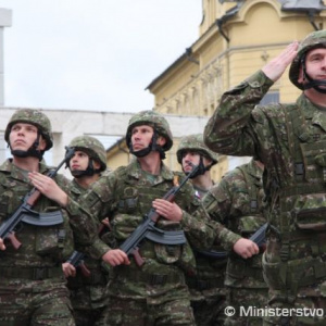 Prezident Slovenskej republiky zapožičal bojovú zástavu prešovskej brigáde