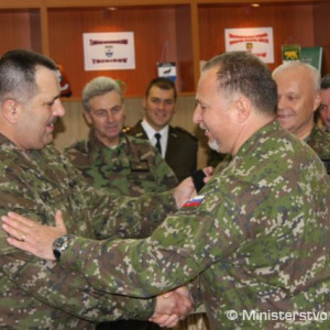 Prezident Slovenskej republiky zapožičal bojovú zástavu prešovskej brigáde