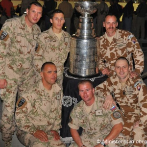 Hokejbal s hviezdami NHL