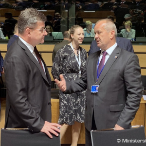 Ministri obrany členských štátov EÚ zhodnotili v Luxemburgu pokrok v implementácii Globálnej stratégie EÚ