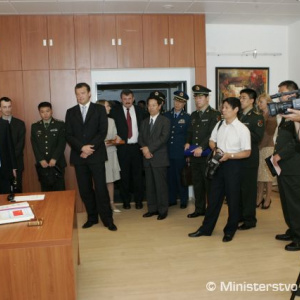 Čínsky minister na návšteve Slovenska