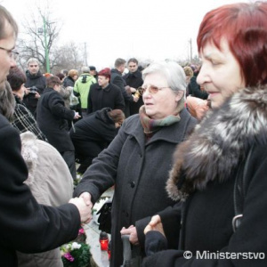 Minister obrany Ľubomír Galko pri stretnutí s pozostalými