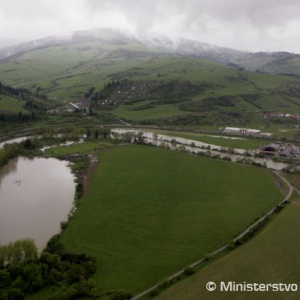 Minister Baška pri záplavách na Orave a Kysuciach