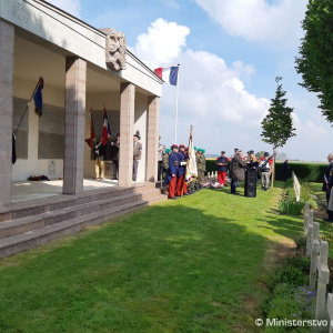 Príslušníci Ozbrojených síl SR si vo Francúzsku pripomenuli viaceré významné historické výročia 