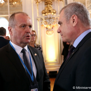 Ministri obrany krajín V4 rokovali v Prahe pri príležitosti 20. výročia vstupu Českej republiky do NATO