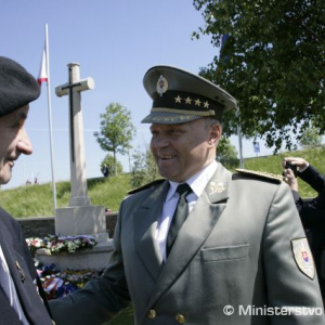 Na pamäť padlým 1. česko-slovenskej samostatnej obrnenej brigády