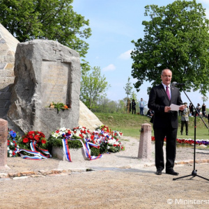 Minister obrany P. Gajdoš si uctil pamiatku gen. M. R. Štefánika pri príležitosti nadchádzajúceho 100. výročia jeho tragickej smrti