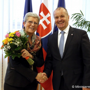 Minister obrany Peter Gajdoš rokoval so štátnou tajomníčkou ministerstva armád Francúzskej republiky G. Darrieussecq