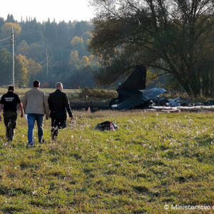 Piloti z havarovaného lietadla L-39 sú mimo ohrozenia života