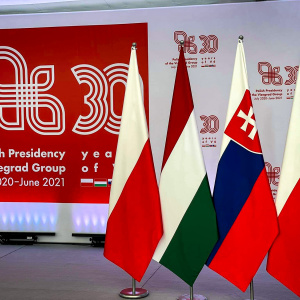 Rokovanie ministrov obrany V4 (4)