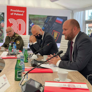 Rokovanie ministrov obrany V4 (5)