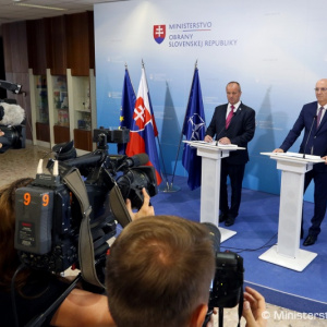 Minister Gajdoš podáva podnet na preskúmanie zákonnosti polovojenskej organizácie Slovenskí branci