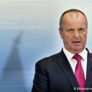 Minister Gajdoš podáva podnet na preskúmanie zákonnosti polovojenskej organizácie Slovenskí branci