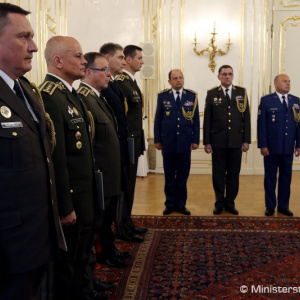 Prezident vymenoval do funkcie náčelníka Generálneho štábu OS SR genmjr. Zmeka