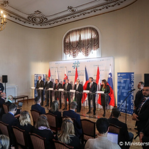 Ministri obrany CEDC: Stredná Európa je v téme bezpečnosti jednotná