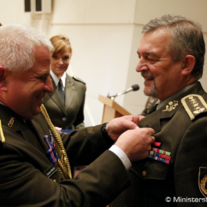 Novým veliteľom Centra výnimočnosti NATO pre oblasť odstraňovania výbušných prostriedkov sa stal plukovník R. Császár