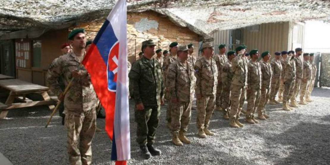 Medaily pre britského generála aj pre našich vojakov