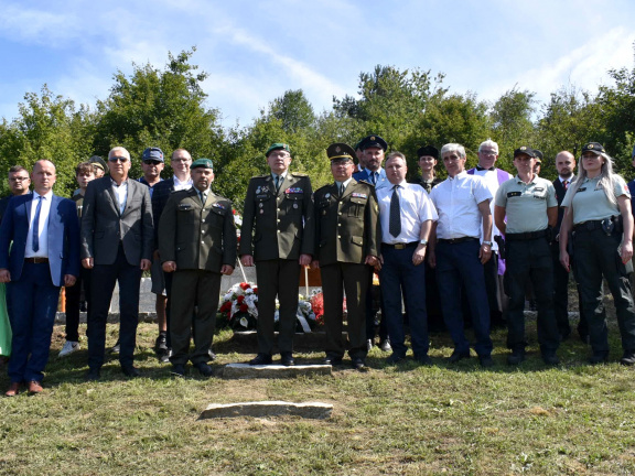 Spolocna foto Jankovce