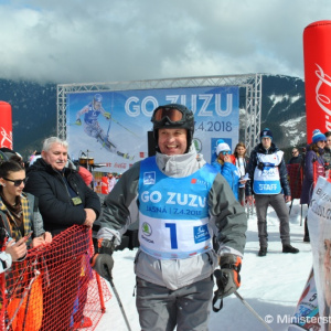 S Veronikou Velez-Zuzulovou si na rozlúčku zalyžoval aj minister Gajdoš