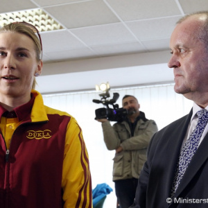 VŠC Dukla bude mať na olympiáde najväčšiu výpravu v individuálnych športoch, minister Gajdoš dal športovcom mince pre šťastie