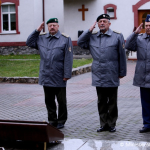 Profesionálni vojaci a zamestnanci rezortu obrany vzdali úctu zosnulým vojakom a kolegom