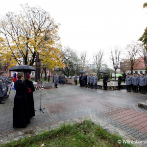 Profesionálni vojaci a zamestnanci rezortu obrany vzdali úctu zosnulým vojakom a kolegom