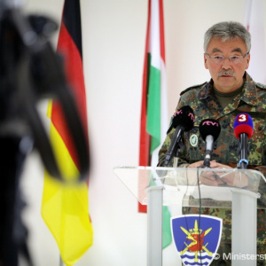 Veliteľ Mnohonárodného zboru Sever-Východ genpor. Manfred Hofmann: Naša prítomnosť v regióne by nebola možná bez podpory slovenských spojencov
