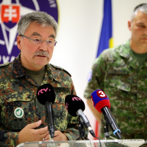 Veliteľ Mnohonárodného zboru Sever-Východ genpor. Manfred Hofmann: Naša prítomnosť v regióne by nebola možná bez podpory slovenských spojencov