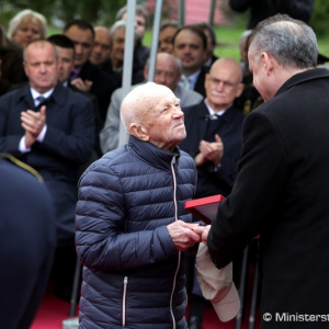 Minister Gajdoš si pripomenul Deň víťazstva nad fašizmom v prvej oslobodenej obci Kalinov