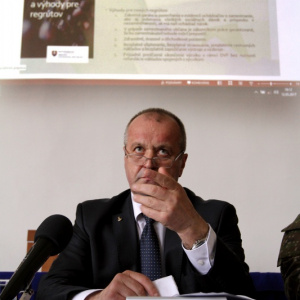 Minister Gajdoš predstavil študentom v Trnave dobrovoľnú vojenskú prípravu a účasťou podporil aj brannú súťaž