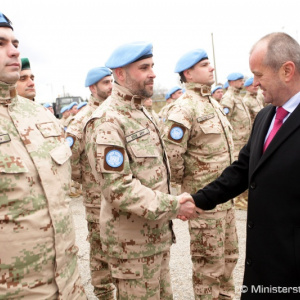 Slovenskí vojaci odchádzajú na Cyprus a do Afganistanu, rozlúčil sa s nimi minister obrany