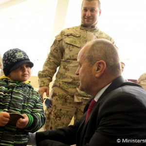 Slovenskí vojaci odchádzajú na Cyprus a do Afganistanu, rozlúčil sa s nimi minister obrany