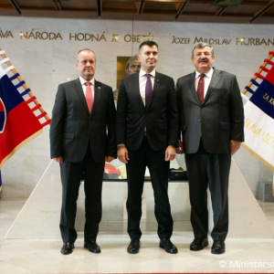 Minister obrany P. Gajdoš podpísal dohodu so srbským kolegom Z. Djordjevičom 