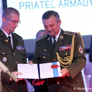 Som rád, že v dnešnej uponáhľanej dobe má v rezorte obrany miesto statočnosť a ľudskosť
