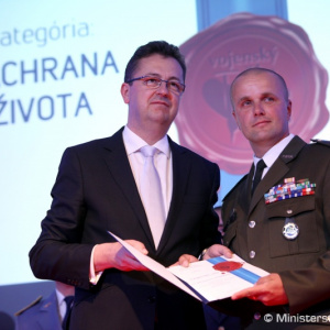 Som rád, že v dnešnej uponáhľanej dobe má v rezorte obrany miesto statočnosť a ľudskosť
