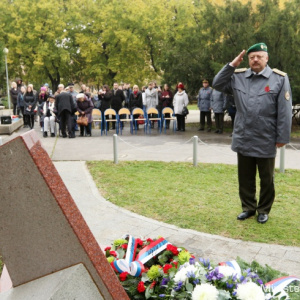 Predstavitelia rezortu obrany si uctili Deň vojnových veteránov v Bratislave 
