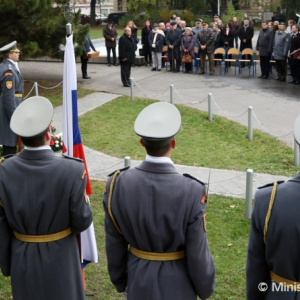 Predstavitelia rezortu obrany si uctili Deň vojnových veteránov v Bratislave 
