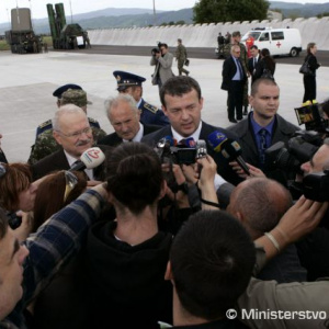 Zmodernizovaná vzletová a pristávacia dráha na letisku Sliač 