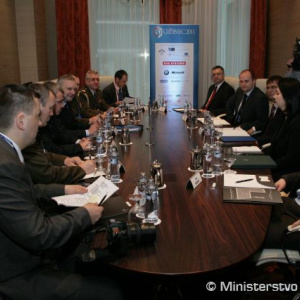 bilaterálne rokovanie ministrov obrany SR a Chorvátska Ľubomíra Galka a Davora Božinovića