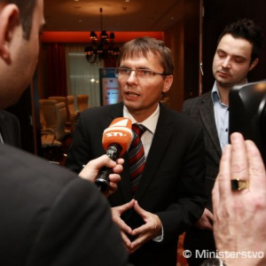 minister Galko na konferencii GLOBSEC 2011