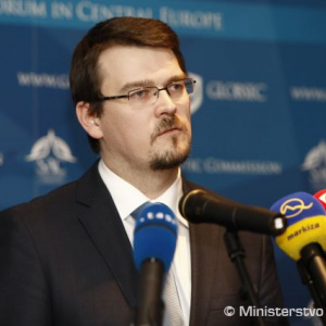 štátny tajomník MO SR Róbert Ondrejcsák na konferencii GLOBSEC 2011