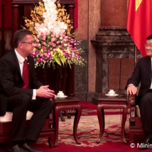 Vietnamský prezident podporuje projekty so Slovenskom v oblasti obrany