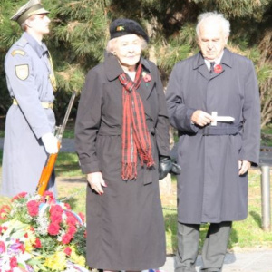 Prítomné boli aj vdovy po vojnových veteránoch, ich rodinní príslušníci a široká verejnosť